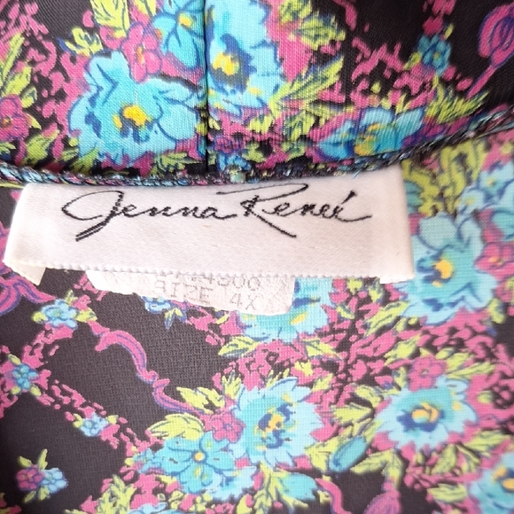 Kimono Style Robe - Picture 2 of 9